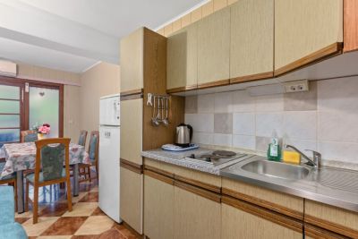 Adria-Haus, Pension-Appartements-Zimmer