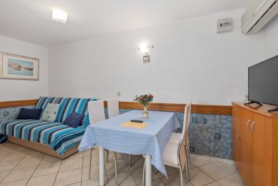 Adria-Haus, Pension-Appartements-Zimmer