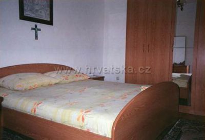 Appartement DINKA - Privatunterkunft