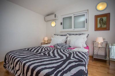 VILLA LUX Appartements Makarska