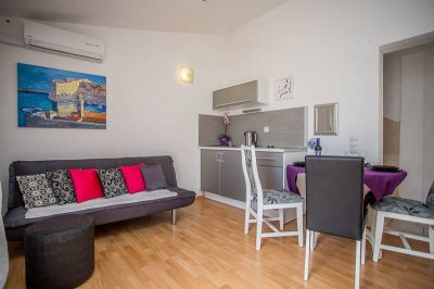 VILLA LUX Appartements Makarska