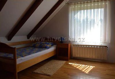 Holiday House NOVOSEL