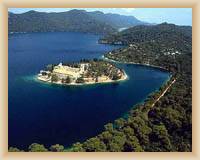 Insel Mljet - Kloster St. Marien auf der Insel im Großen See